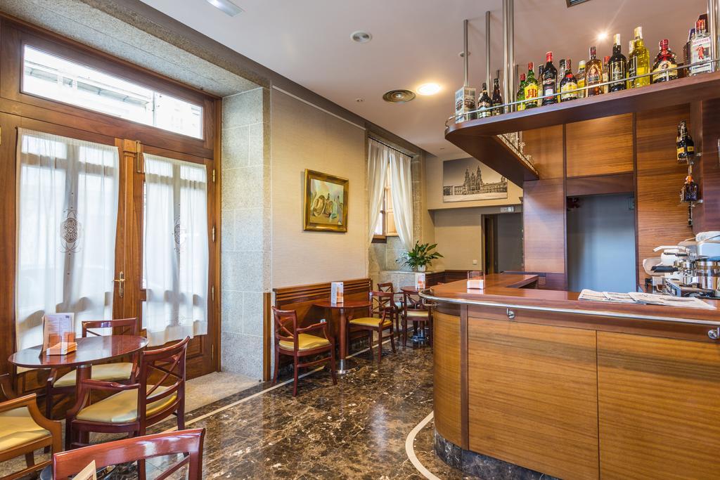 סנטיאגו דה קומפוסטלה Hotel Herradura מראה חיצוני תמונה